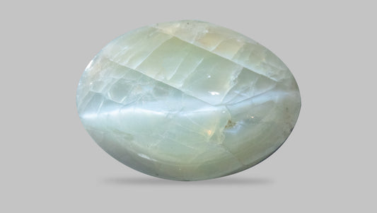 Cat's Eye (Lehsuniya) 6.59 Carats / 7.24 Ratti