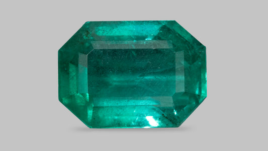 Minor Oil Zambian Emerald 8.52 Carats / 9.36 Ratti