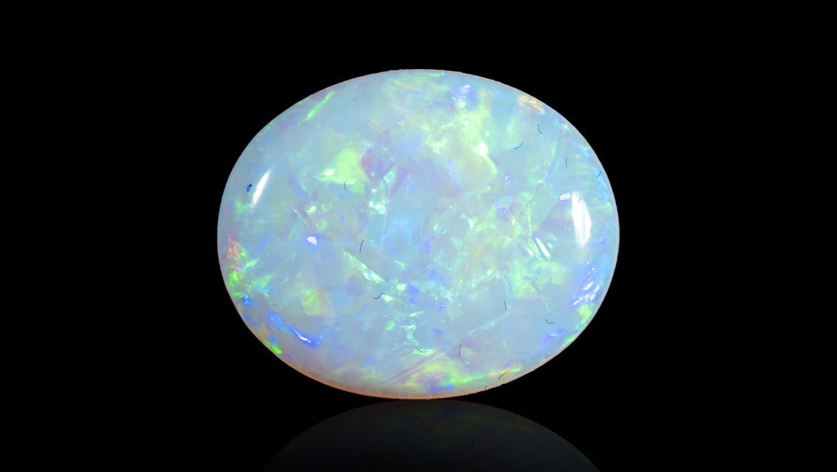 White Opal With Fire 3.51 Carats / 3.86 Ratti
