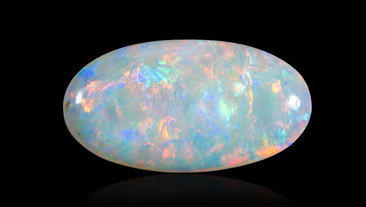 White Opal With Fire 3.68 Carats / 4.04 Ratti