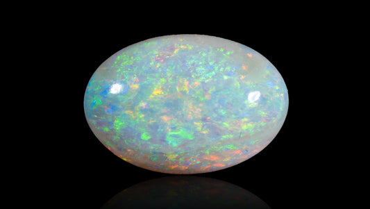 White Opal With Fire 5.80 Carats / 6.37 Ratti
