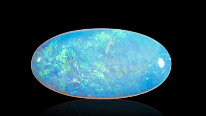 White Opal With Fire 4.44 Carats / 4.88 Ratti