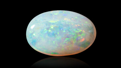 White Opal With Fire 3.96 Carats / 4.35 Ratti