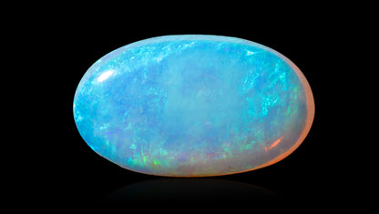 White Opal With Fire 4.03 Carats / 4.43 Ratti