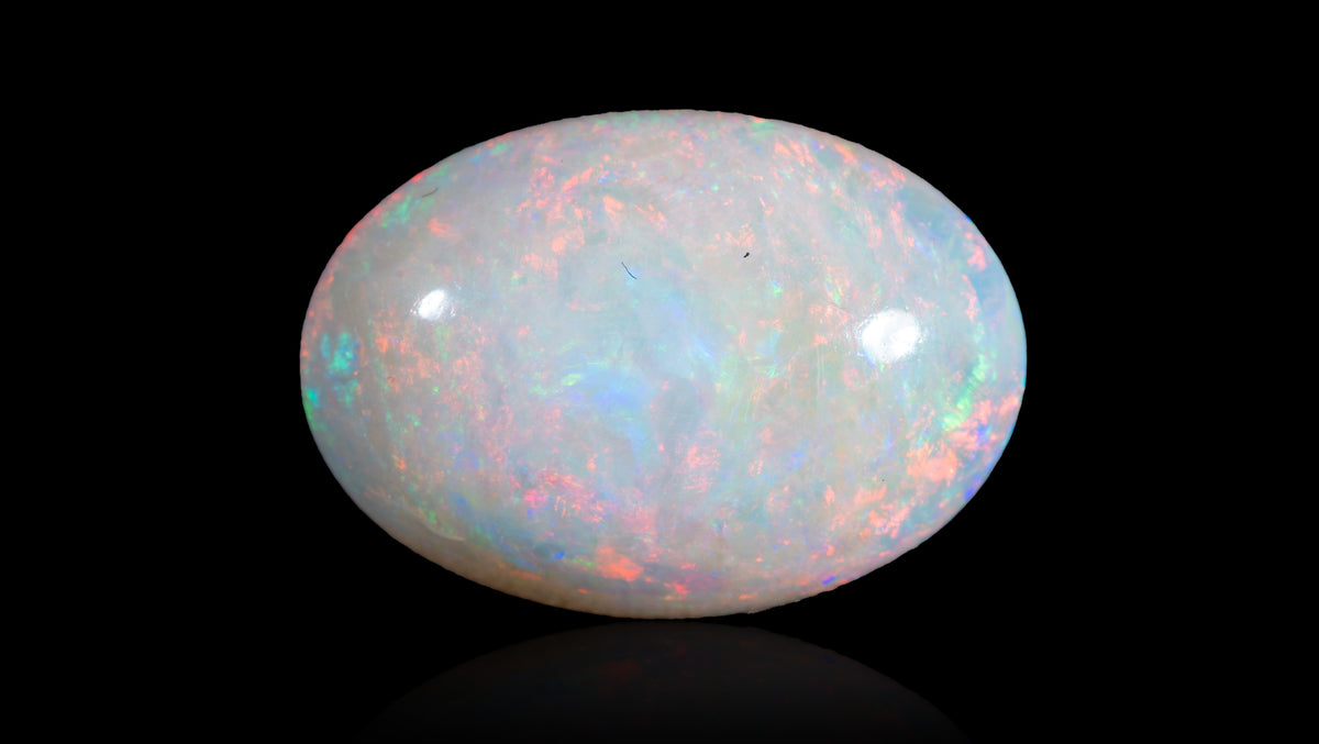 White Opal With Fire 6.49 Carats / 7.13 Ratti