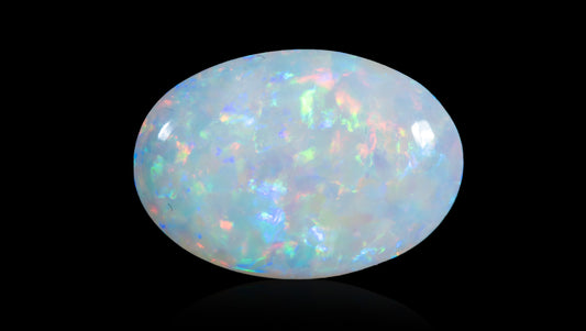White Opal With Fire 4.09 Carats / 4.49 Ratti