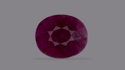 African Ruby (Manik) 6.38 Carats / 7.01 Ratti