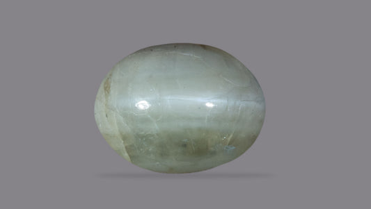 Cat's Eye (Lehsuniya) 3.79 Carats / 4.16 Ratti