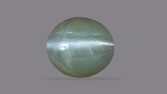 Cat's Eye (Lehsuniya) 6.74 Carats / 7.46 Ratti