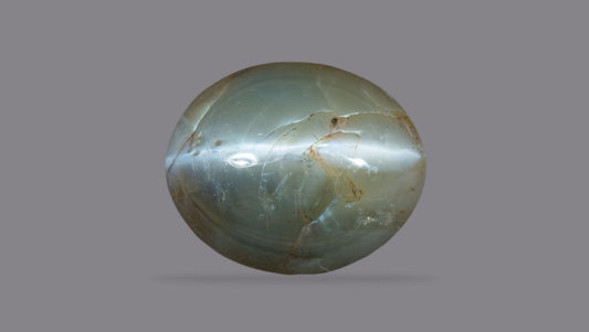Cat's Eye (Lehsuniya) 12.01 Carats / 13.2 Ratti