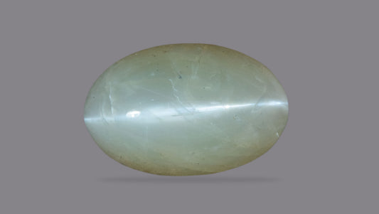 Cat's Eye (Lehsuniya) 4.68 Carats / 5.14 Ratti