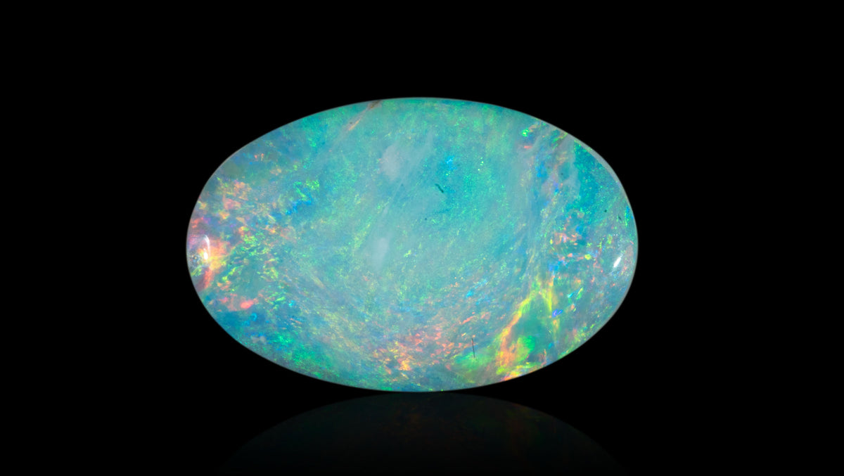 White Opal With Fire 2.91 Carats / 3.2 Ratti