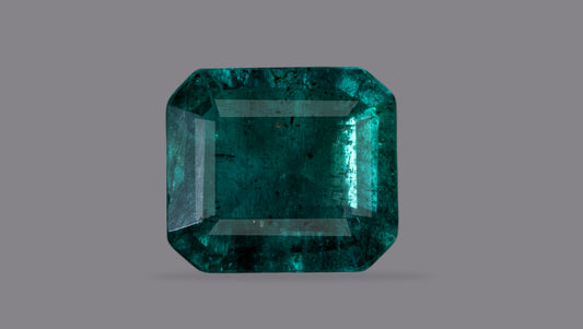 Zambian Emerald (Panna) 1.98 Carats / 2.18 Ratti