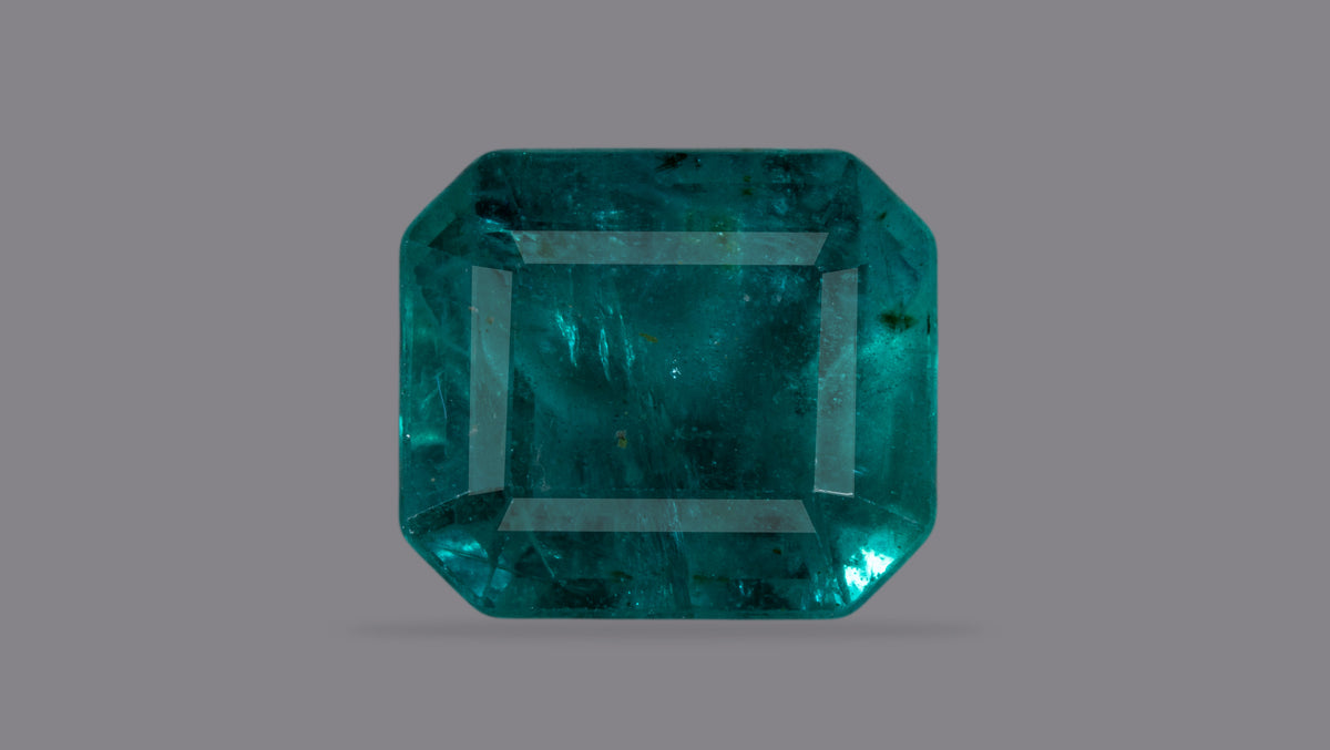 Zambian Emerald (Panna) 3.98 Carats / 4.37 Ratti