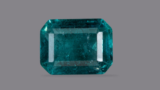 Zambian Emerald (Panna) 1.72 Carats / 1.89 Ratti
