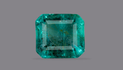 Zambian Emerald (Panna) 2.76 Carats / 3.03 Ratti