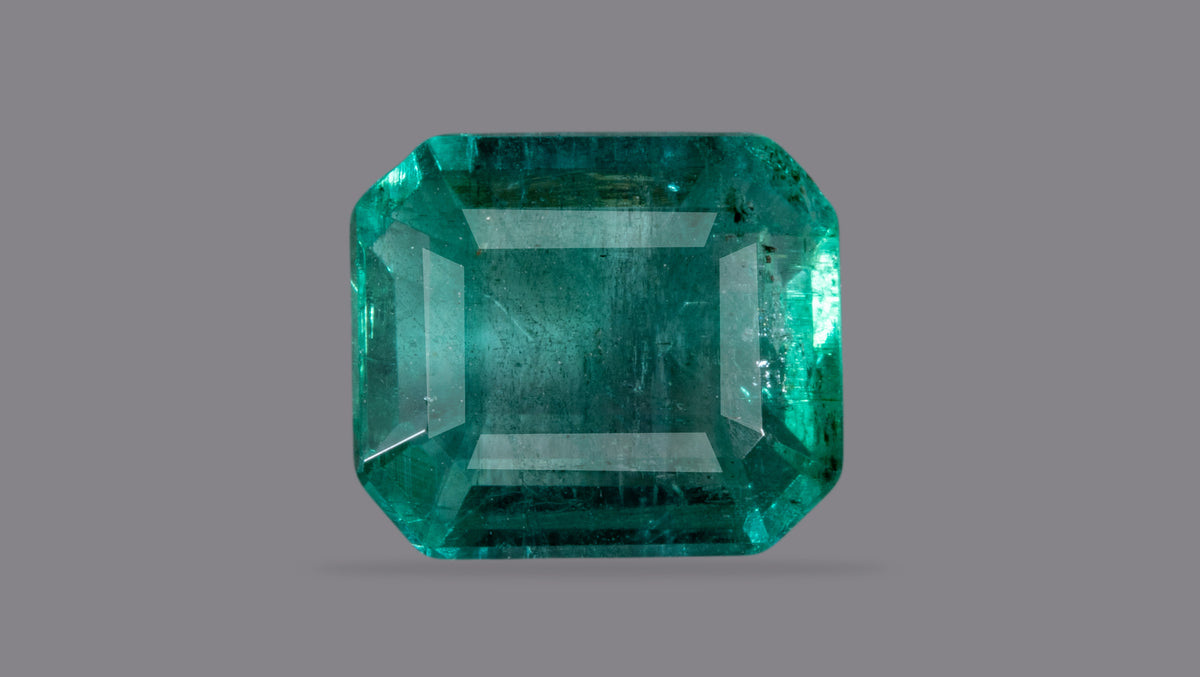 Zambian Emerald (Panna) 2.78 Carats / 3.05 Ratti