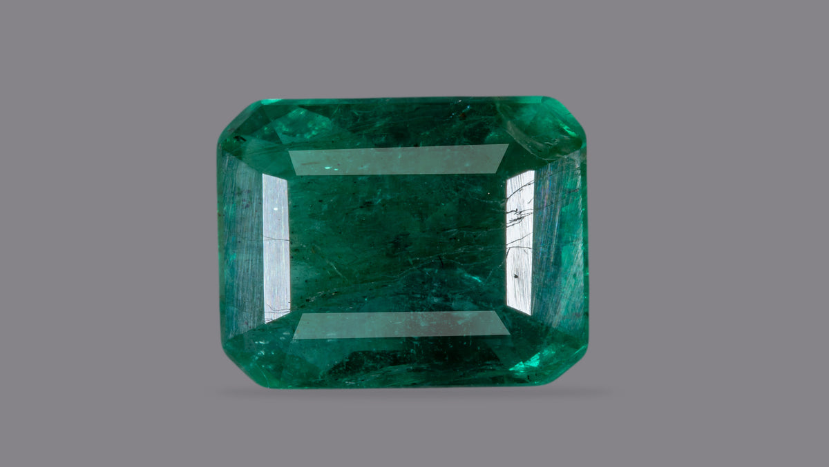 Zambian Emerald (Panna) 6.00 Carats / 6.59 Ratti