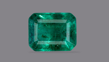 Zambian Emerald (Panna) 2.76 Carats / 3.03 Ratti