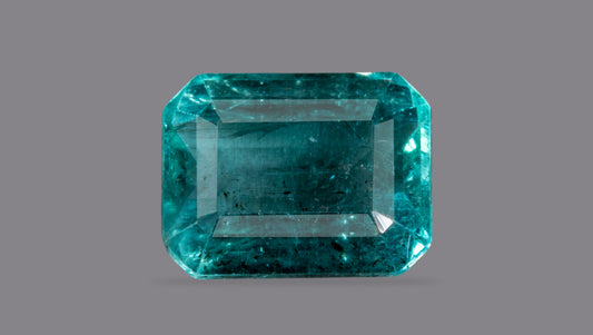 Zambian Emerald (Panna) 2.46 Carats / 2.7 Ratti