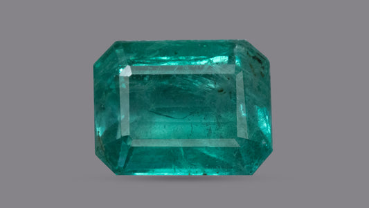 Zambian Emerald (Panna) 3.52 Carats / 3.87 Ratti