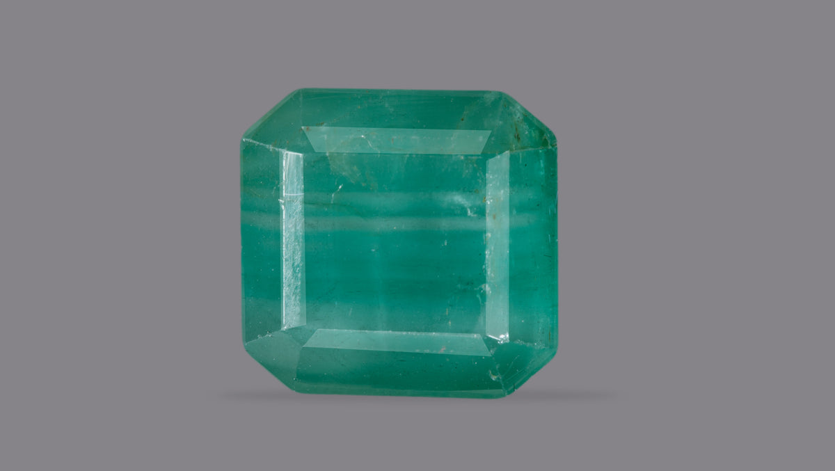 Zambian Emerald (Panna) 13.99 Carats / 15.37 Ratti