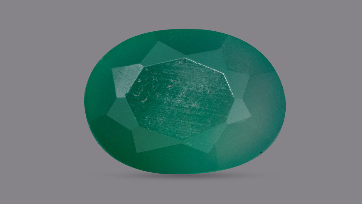 GREEN ONYX 5.69 CARATS / 6.25 Ratti