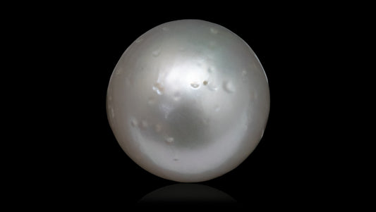 South Sea Pearl7.86 Carats / 8.64 Ratti