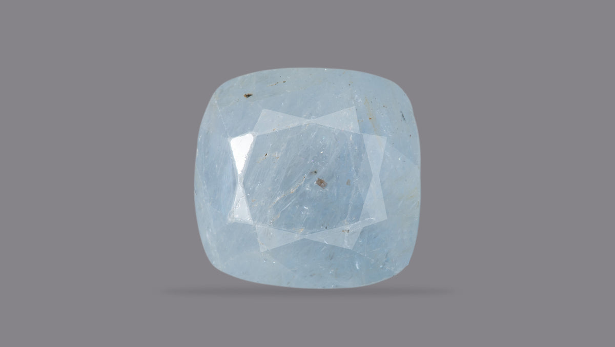 Natural Blue Sapphire 7.28 Carats / 8 Ratti