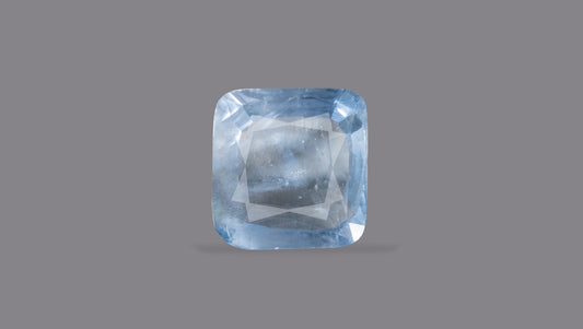 Natural Blue Sapphire 4.88 Carats / 5.36 Ratti