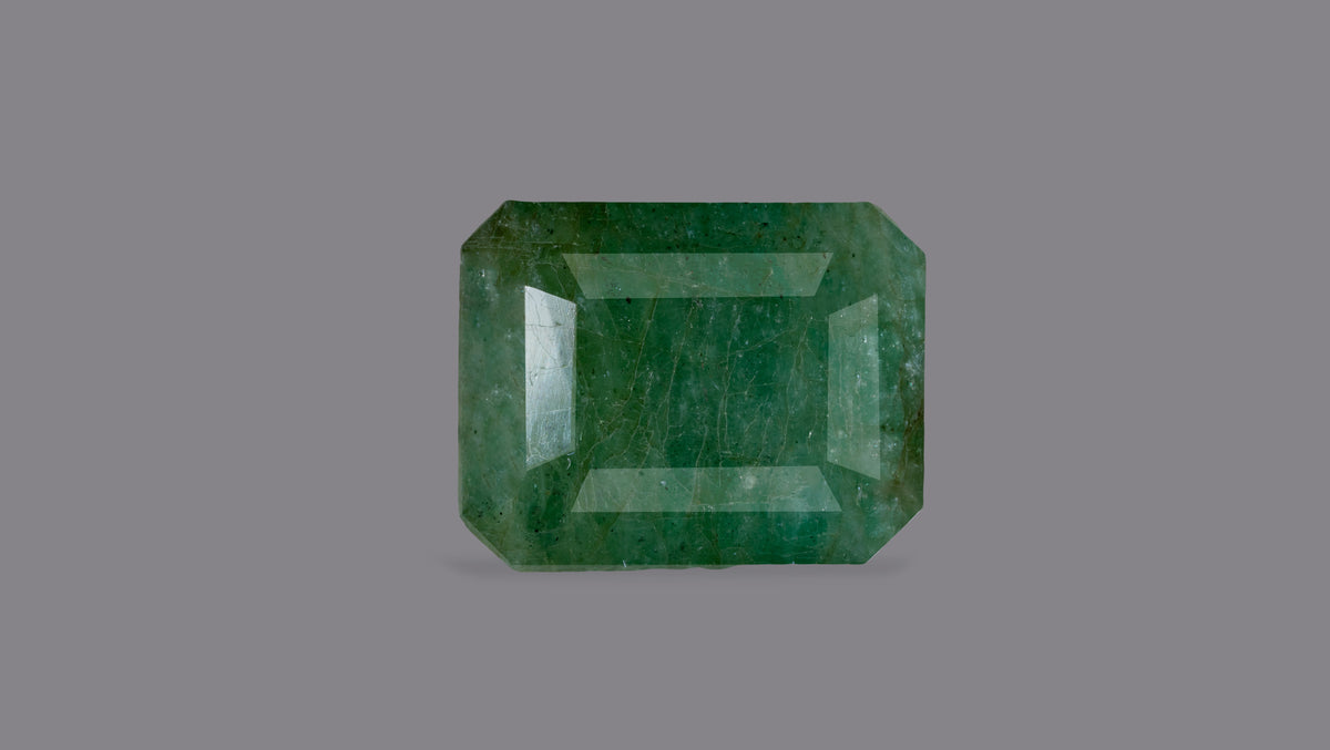 Zambian Emerald (Panna) 10.10 Carats / 11.1 Ratti