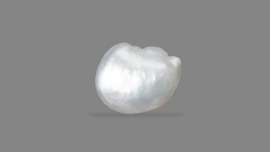 Venezuela Pearl8.29 Carats / 9.11 Ratti