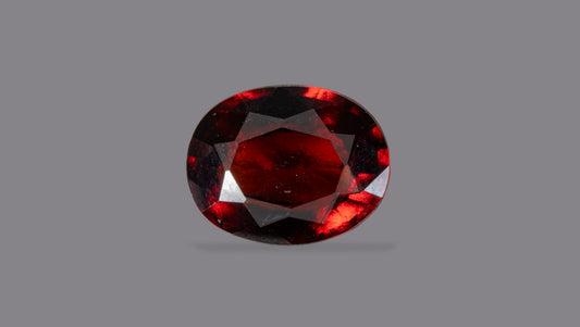 Sri-Lankan Hessonite (Gomed) 8.39 Carats / 9.22 Ratti