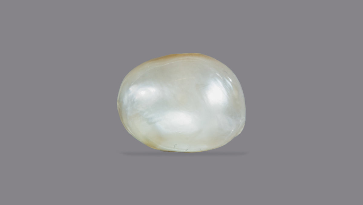 Basra Pearl 4.17 Carats / 4.58 Ratti