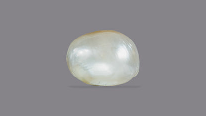 Basra Pearl 4.17 Carats / 4.58 Ratti