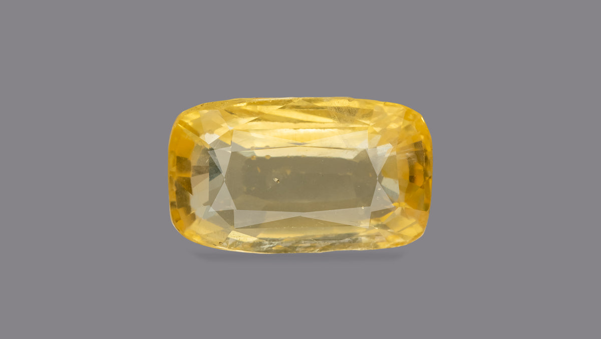 Natural Yellow Sapphire 5.53 Carats / 6.08 Ratti