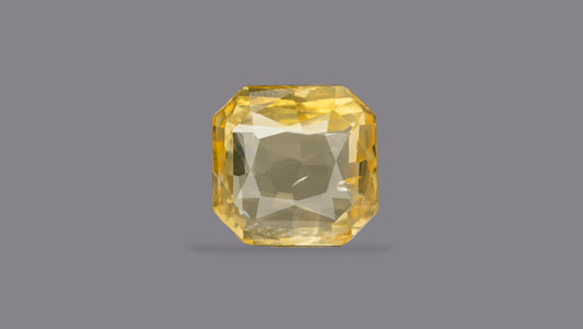 Natural Yellow Sapphire 7.33 Carats / 8.01 Ratti