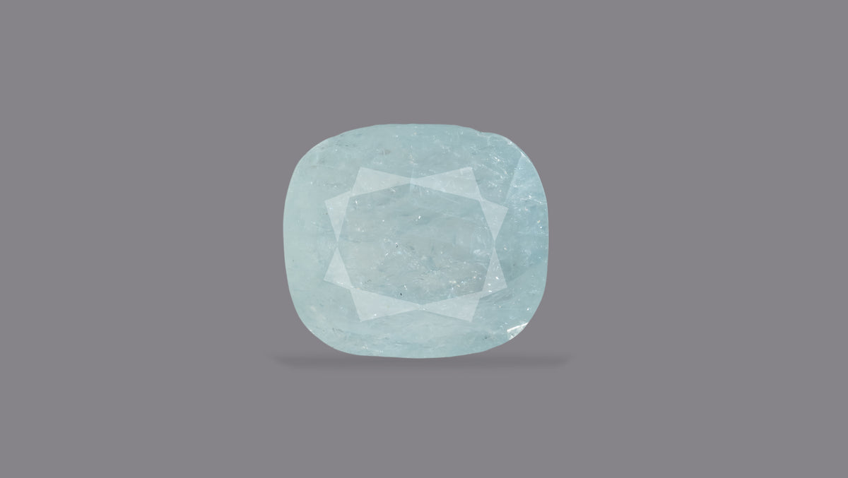 Natural Blue Sapphire 7.51 Carats / 8.25 Ratti