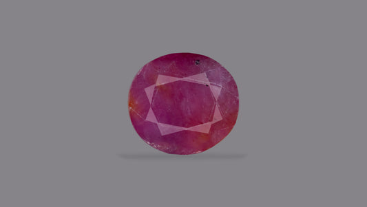 African Ruby (Manik) 4.90 Carats / 5.38 Ratti