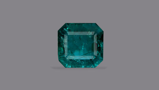 Zambian Emerald (Panna) 8.99 Carats / 9.88 Ratti