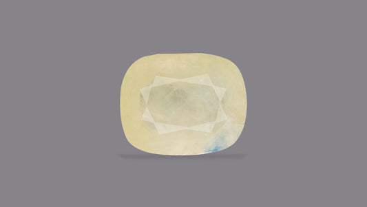 Natural Yellow Sapphire 13.94 Carats / 15.32 Ratti