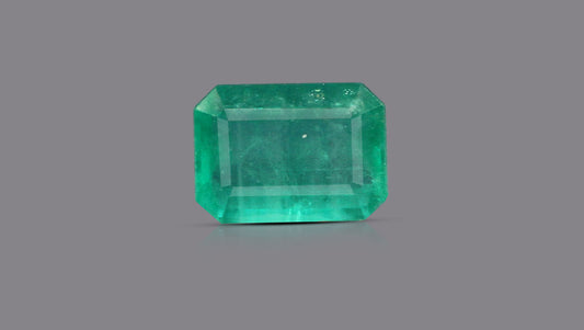 Zambian Emerald (Panna) 5.38 Carats / 5.91 Ratti