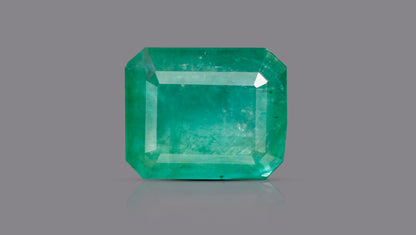 Zambian Emerald (Panna) 4.92 Carats / 5.41 Ratti