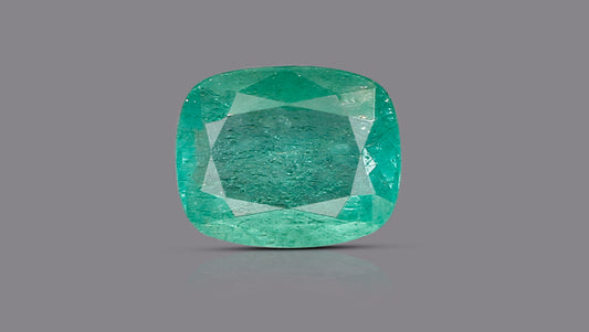 Zambian Emerald (Panna) 4.46 Carats / 4.9 Ratti