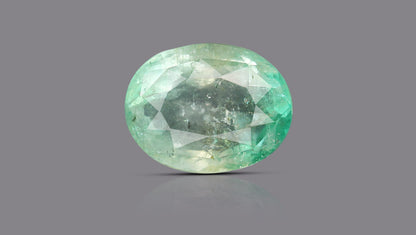 Columbian Emerald (Panna) 6.04 Carats / 6.64 Ratti