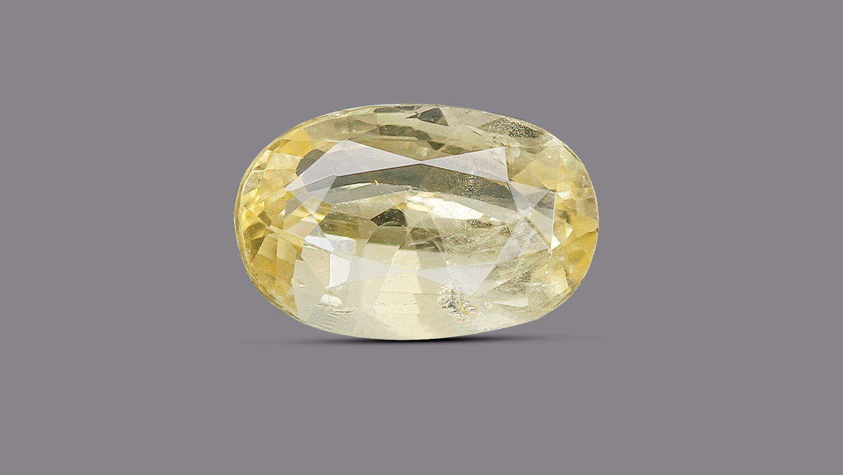 Natural Yellow Sapphire 5.11 Carats / 5.62 Ratti