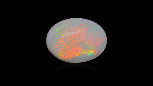 White Opal With Fire 4.71 Carats / 5.18 Ratti