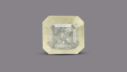 Natural Yellow Sapphire 5.42 Carats / 5.96 Ratti