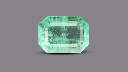 Columbian Emerald (Panna) 5.42 Carats / 5.96 Ratti