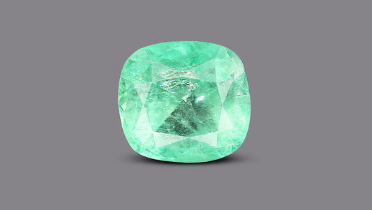Columbian Emerald (Panna) 4.99 Carats / 5.48 Ratti